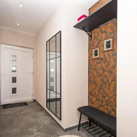 דירה Diora And Silver