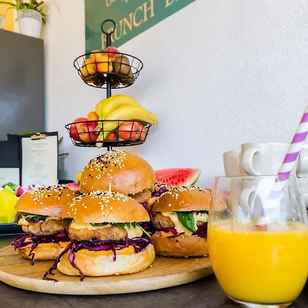 Apartment Diora And Silver Vodice