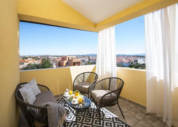 Diora And Silver Apartment Vodice