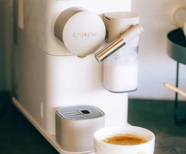 Diora And Silver דירה וודיצה