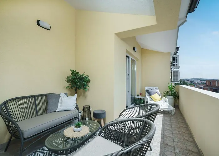 Diora And Silver וודיצה